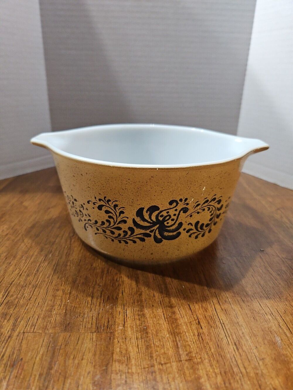 VINTAGE PYREX HOMESTEAD BLUE CINDERELLA 1 QUART CASSEROLE SPECKLED DISH